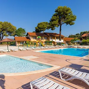 3* Kompleks wypoczynkowy Azureva Les Maures
